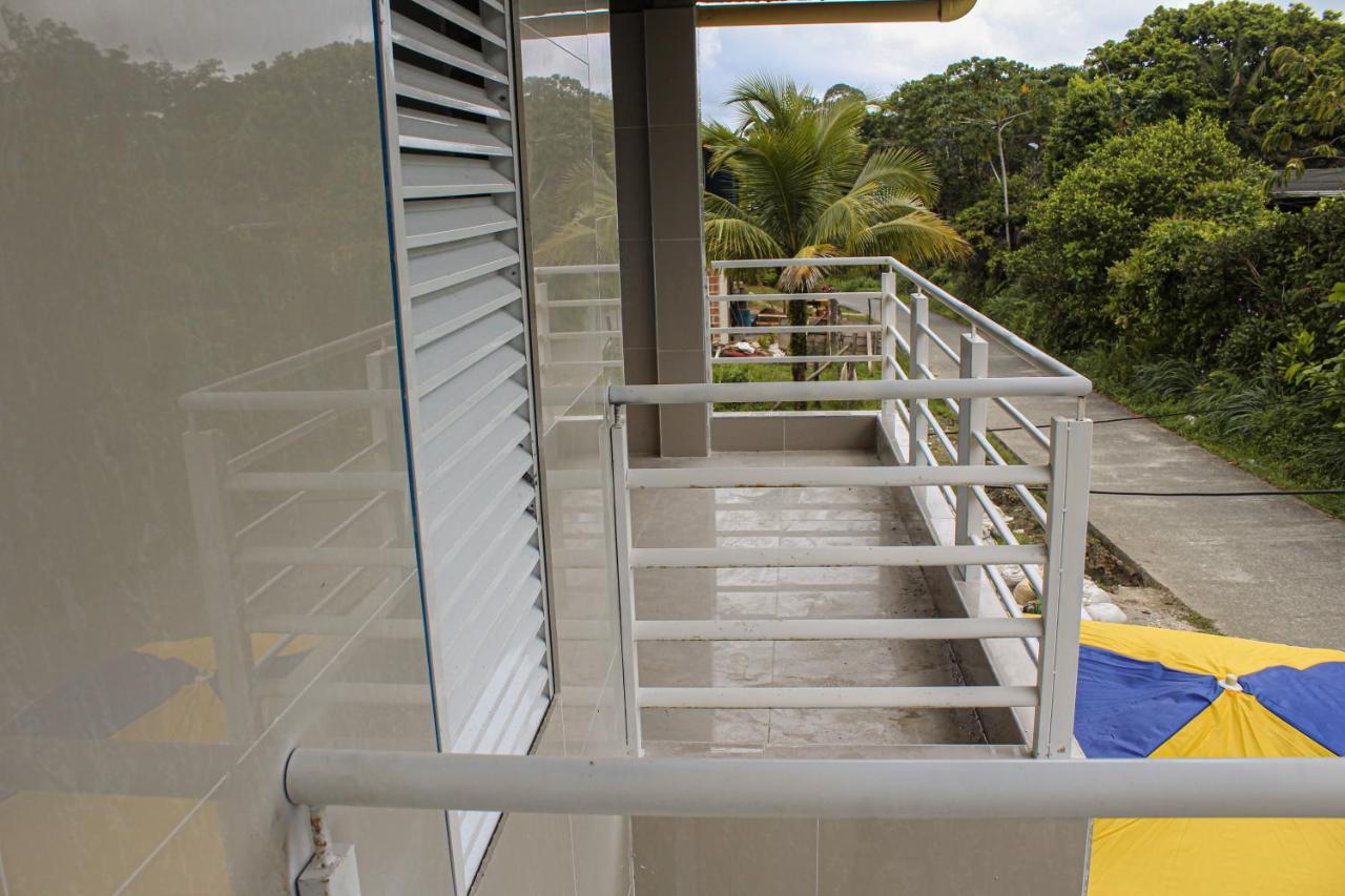 Hotel Villa Lucy Playa Ladrilleros Esterno foto